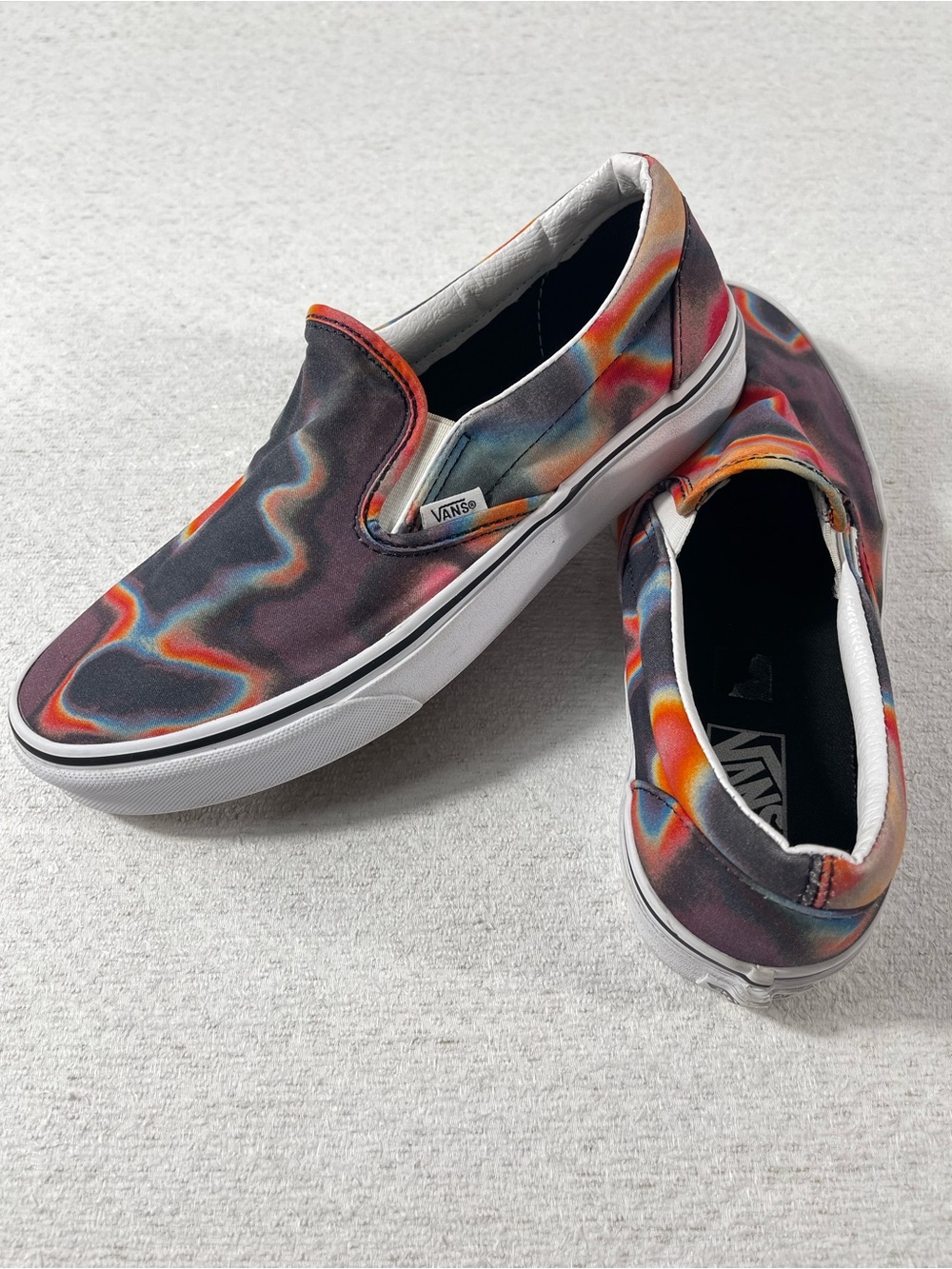 Vans Classic Slip-On Tie-Dye Canvas Sneakers, Unisex Men/9., Women 10.5 Sk#0316. - Picture 3 of 5